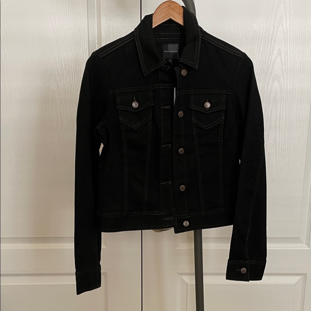 The Limited Women's Black Jean Jacket